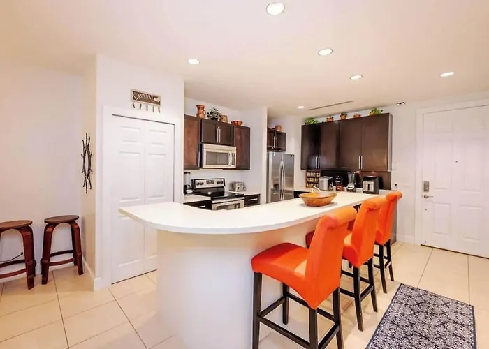 Appartement Ground Floor 2Br With Walk-Out Pool Access