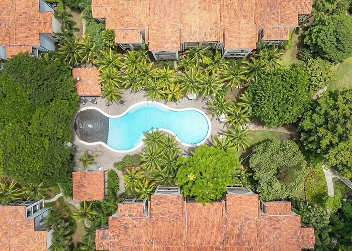 Ground Floor 2Br With Walk-Out Pool Access Appartement *